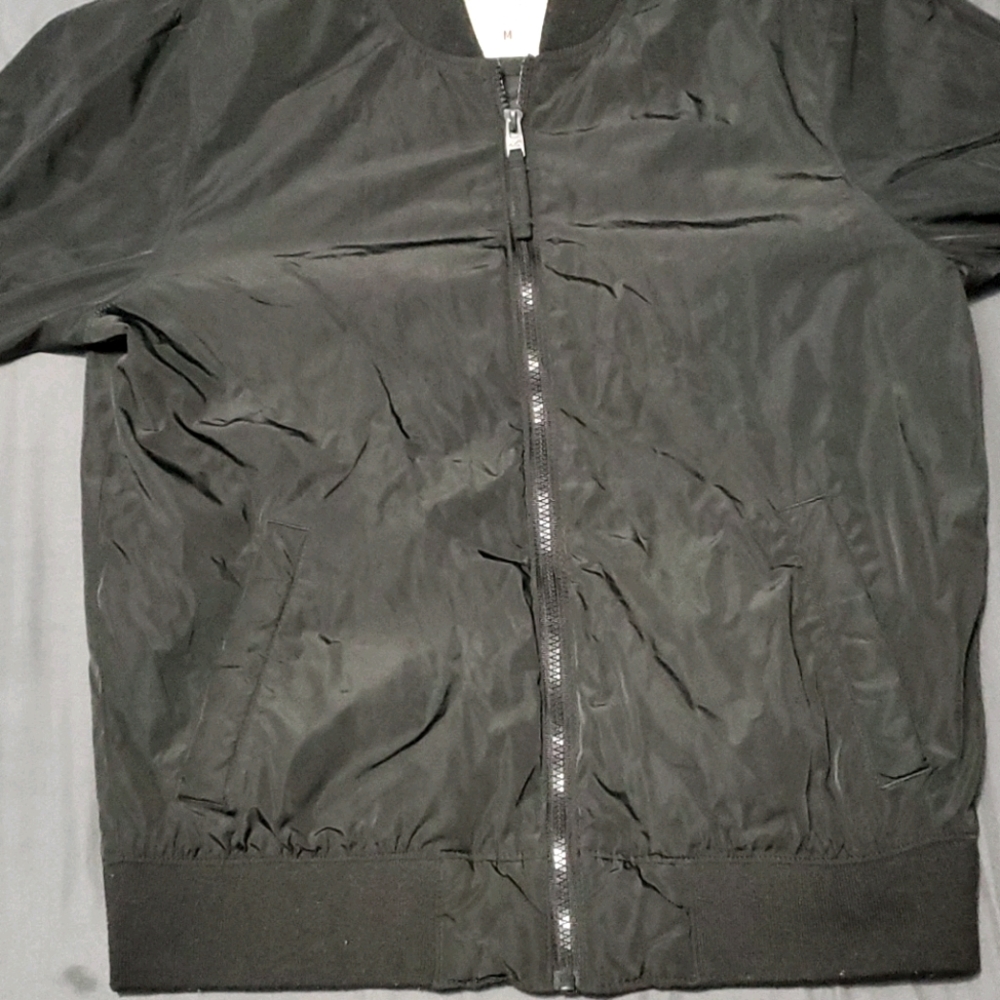 Black hollister bomber jacket